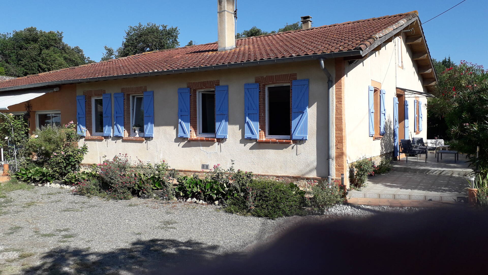 Entrée, Chambres d'hôtes Montiège, Saint-Soulan, Lombez, Samatan, Savès, Gers, Gascogne, France