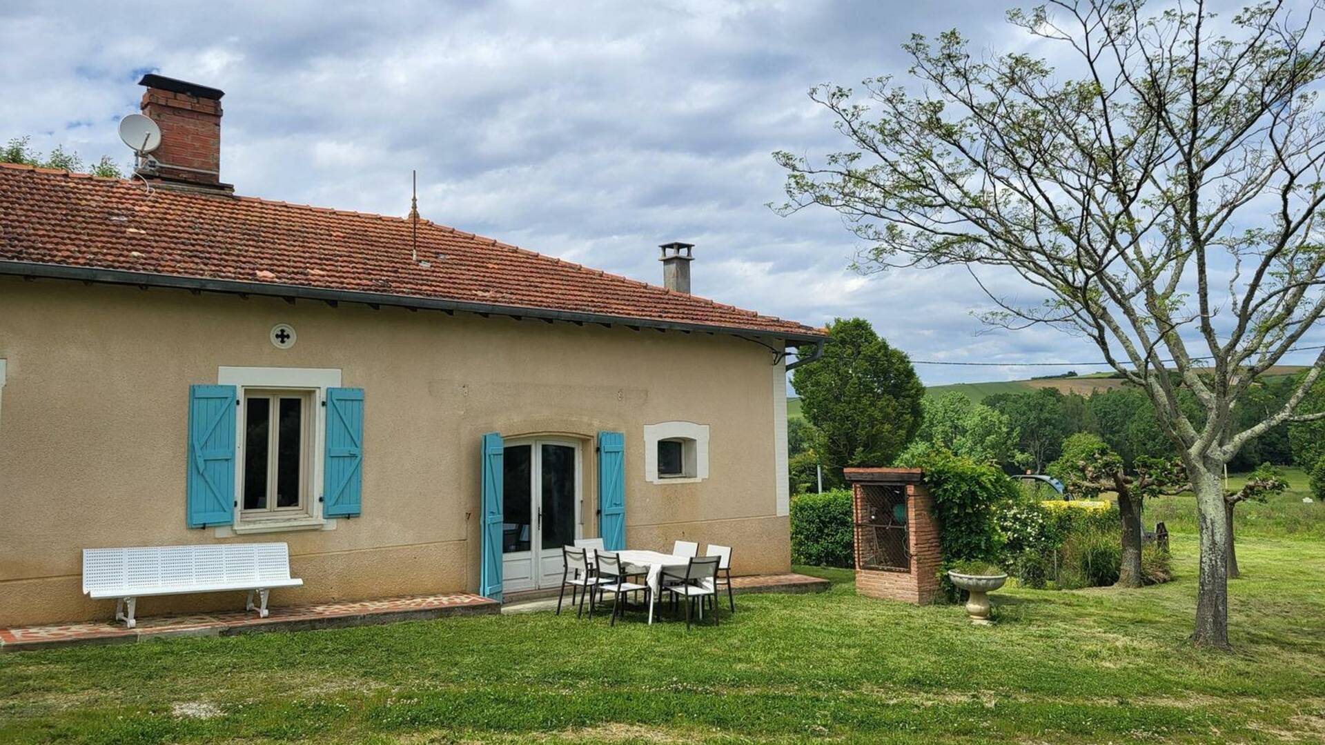 Gite "Au Boy", Saint-Loube,  Savès, Gers, Gascogne, France